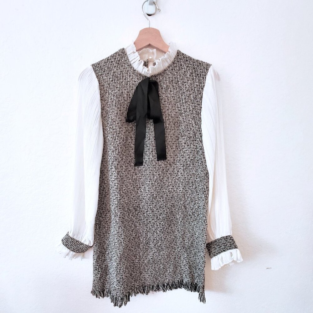 Contrast Pleated Sleeve Frayed Hem Tweed Dress